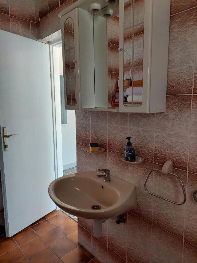 Apartmani Vesna Pag Town Εξωτερικό φωτογραφία
